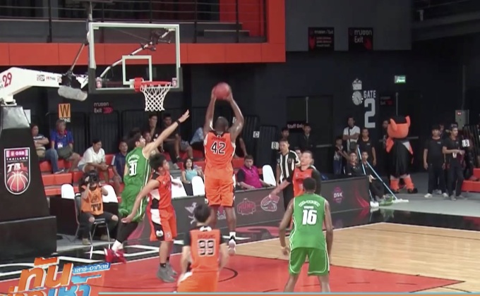 ค้างคาวอมตะ ผงาดเอาชนะ ไฮเทค รอบชิงนัดแรก 98-93