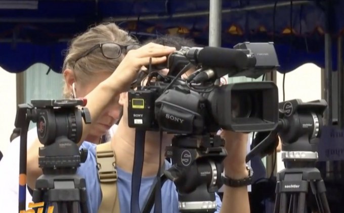 สื่อนอกตีข่าว “13หมูป่า” ติดถ้ำหลวง