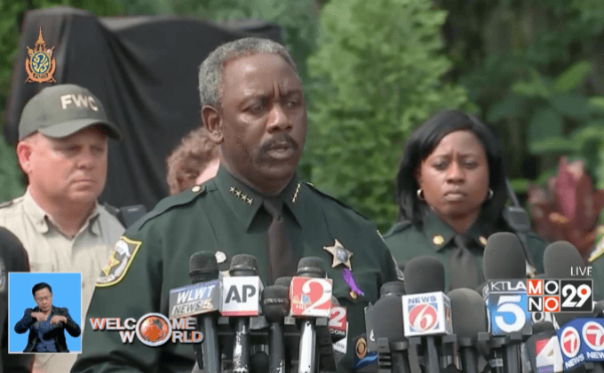 พบศพเด็กที่ถูกจระเข้ลากลงน้ำในสหรัฐฯแล้ว