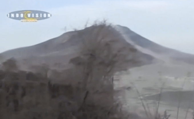 อินโดฯยังเฝ้าระวัง “ภูเขาไฟสินาบุง”