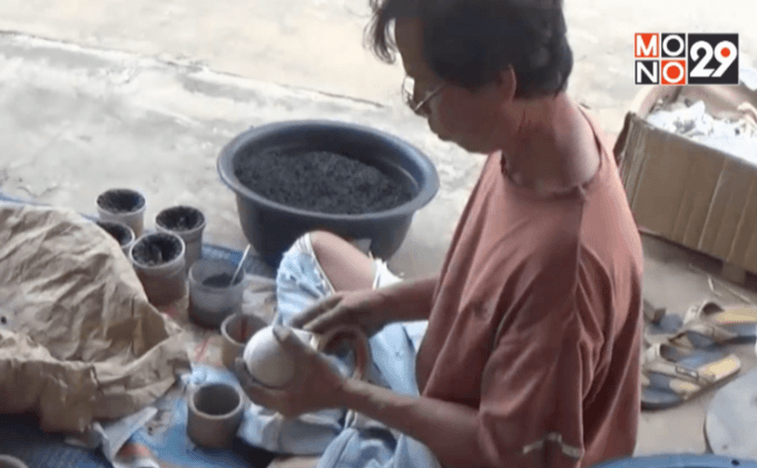 เจ้าของโรงทำพลุ ระบุ ปีนี้การจ้างงานเงียบเหงา