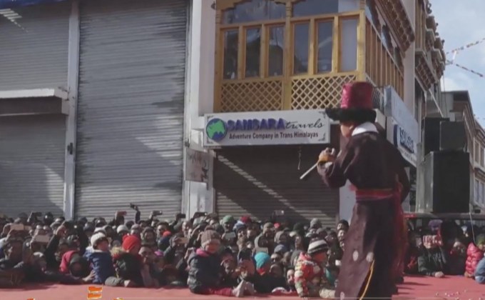 ชาวทิเบตฉลองเทศกาลปีใหม่