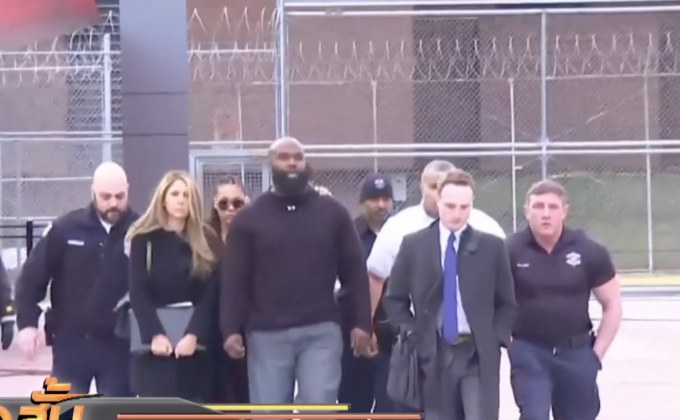 ตำรวจตั้งข้อหานักแสดงสหรัฐกุข่าวถูกทำร้าย