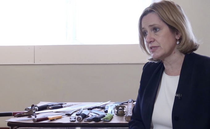 “อังกฤษ” คุมเข้มอาชญากรรมจากอาวุธมีด