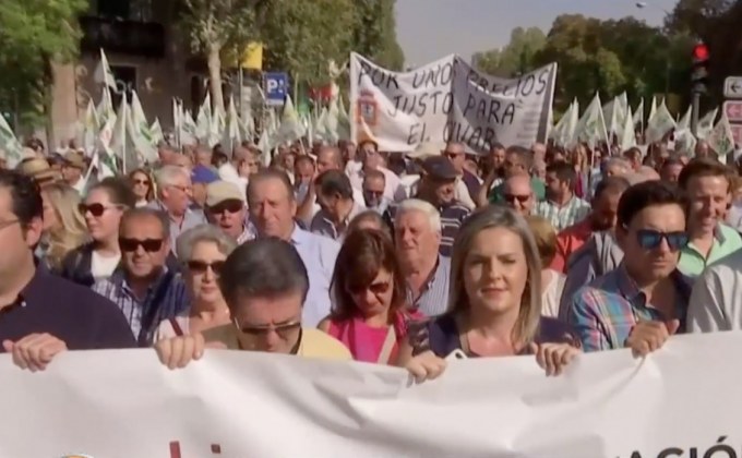 EU เล็งคว่ำบาตรสหรัฐฯ ตอบโต้กรณีขึ้นภาษี