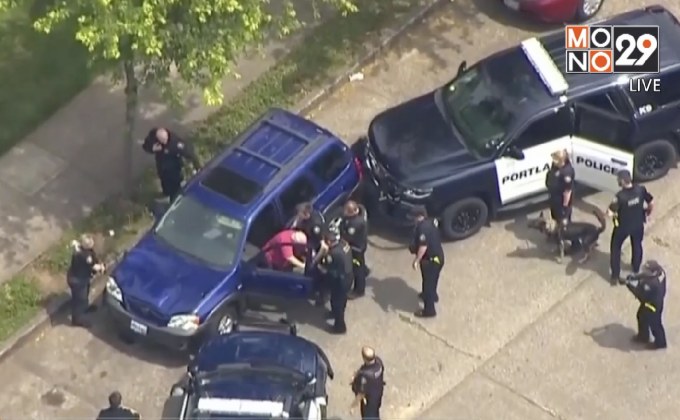 ตำรวจสหรัฐฯ ล้อมจับกุมผู้ต้องสงสัยก่อเหตุชนแล้วหนี