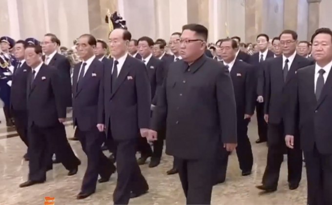 ผู้นำเกาหลีเหนือร่วมพิธีครบรอบ 70 ปี ก่อตั้งประเทศ