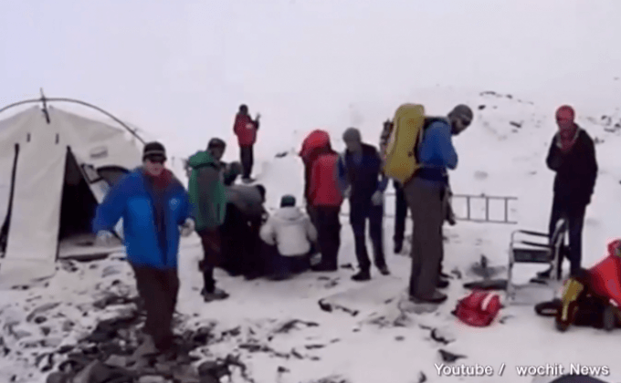 นักปีนเขาจบชีวิตที่เอเวอร์เรสต์ 4 คน ใน 4 วัน