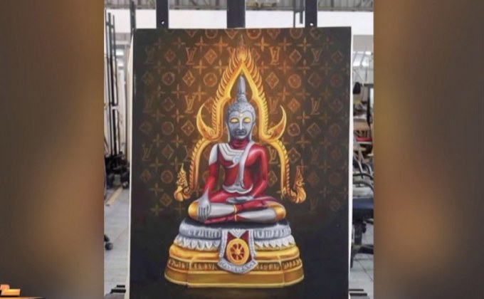 ดราม่าภาพวาดอุลตร้าแมนเศียรพระพุทธรูป