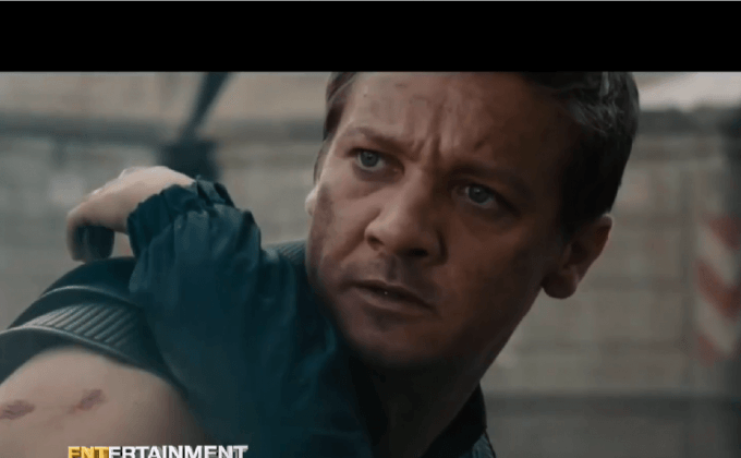 “ฮอว์คอาย” ขึ้นสังเวียนสวมบทนักมวยในตำนาน ร็อคกี้ มาร์เซียโน