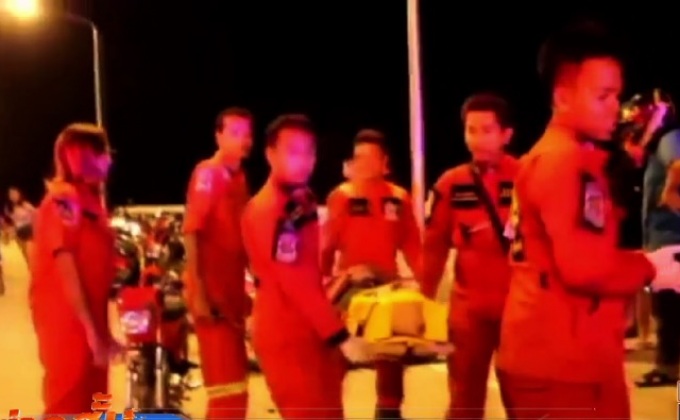 จยย.พุ่งชน จยย.บนสะพานบาดเจ็บสาหัส 2 คน