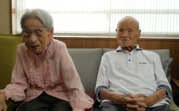 คู่รักที่มีอายุรวมกันมากสุดในโลกเผยเคล็ดลับชีวิตคู่