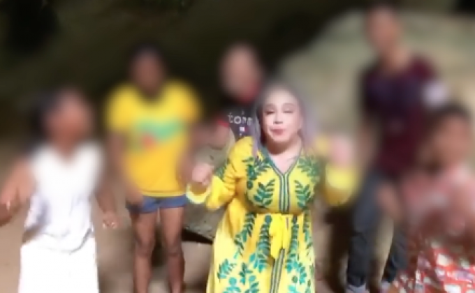 แจ้งจับ “ลีน่า จัง” แอบเข้าถ้ำถ่ายคลิปล้อเลียนทีมหมูป่าฯ