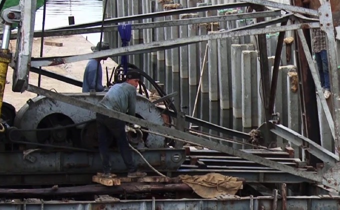 กทม.เร่งลงเสาเข็มสร้างเขื่อนคลองลาดพร้าว