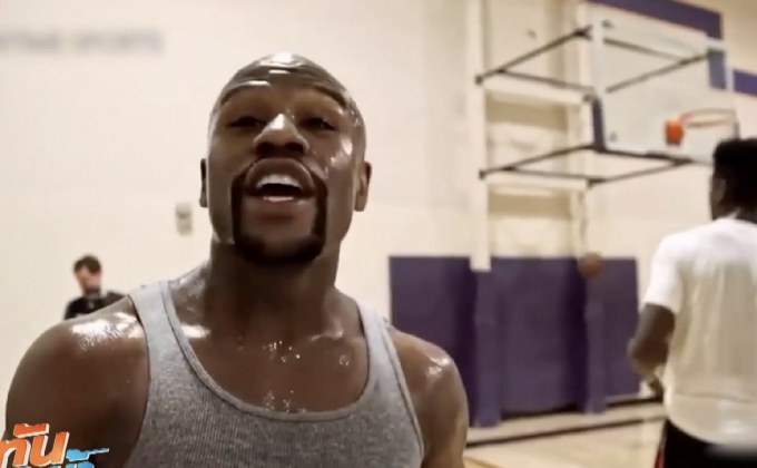 “ฟลอยด์” ท้า “โคบี้” แข่งบาสฯ เดิมพัน 33 ล้านบาท