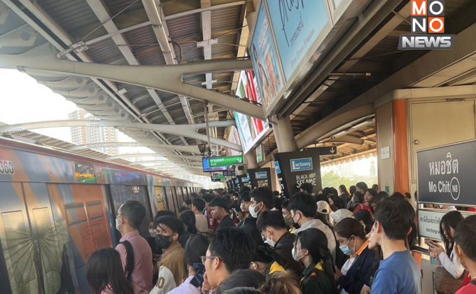 รถไฟฟ้าฟรีลดฝุ่น PM 2.5 ทำสถิติผู้ใช้บริการสูงสุด นิวไฮ 2.16 ล้านคน