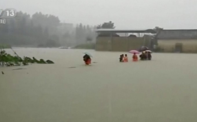 น้ำท่วมหนักในหลายมณฑลของจีน