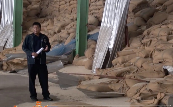 ตรวจสอบโกดังข้าว จ.สงขลา