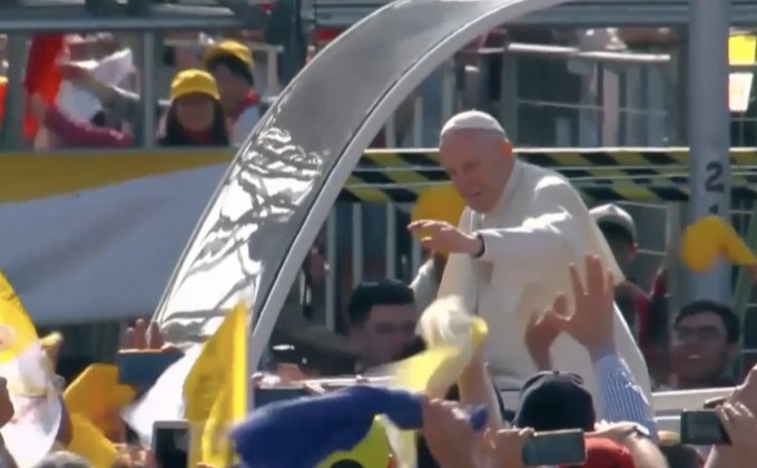 ​โป๊ปฟรานซิสเยือนชิลีท่ามกลางข่าวฉาวของบาทหลวง