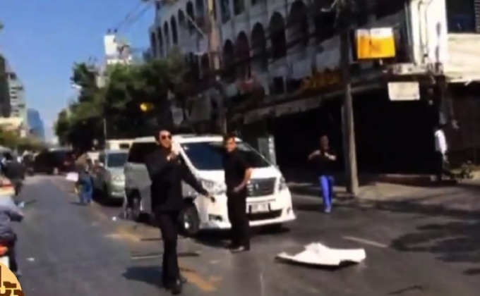 ตร.นัด บ.ประกัน-ผู้เสียหายที่รถถูก  6 ล้อชนดะ เจรจาวันนี้