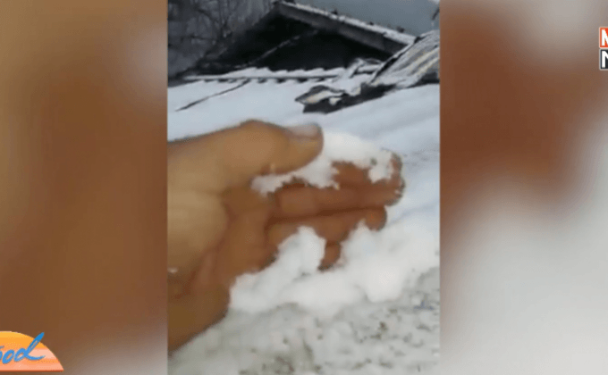 ฮือฮา!หิมะตกที่ลาว หนาวจนหักใบไม้ได้เป็นชิ้นๆ