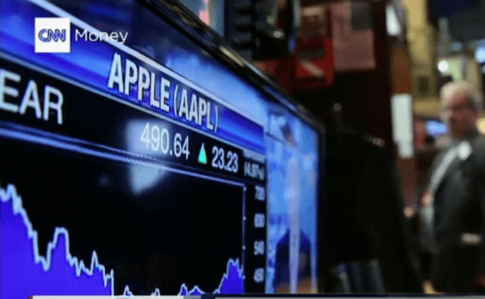 คู่รักเศรษฐีใหม่ ร่ำรวยด้วยหุ้นแอปเปิ้ล