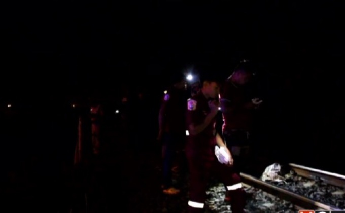 หนุ่มใหญ่นอนให้รถไฟทับร่างที่อยุธยา