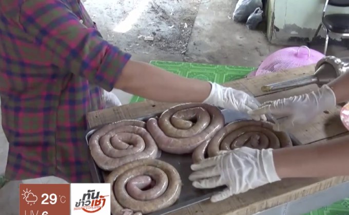 หนุ่มเชียงใหม่ประยุกต์ทำ “ลำไยไส้อั่ว”