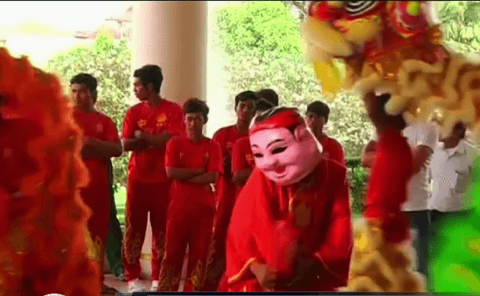 บรรยากาศตรุษจีนในกัมพูชา