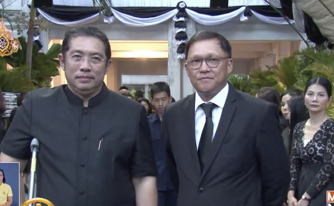 ผู้บริหารโมโน กรุ๊ป ร่วมไว้อาลัย “กำนันเป๊าะ”