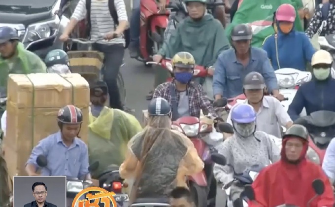 ชาวเวียดนามไม่ปลื้มแผนห้ามใช้รถจักรยานยนต์