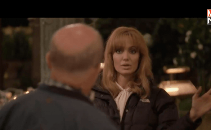 “แองเจลลิน่า โจลี่” ลุยต่อโปรเจกต์หนังฟอร์มยักษ์ 2 เรื่อง!