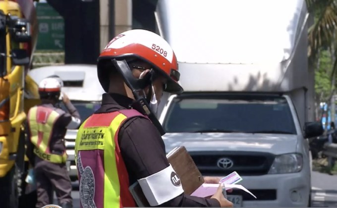 ถูกใบสั่งต้องจ่ายก่อนเสียภาษีรถ เริ่ม 19 ธ.ค.นี้ 