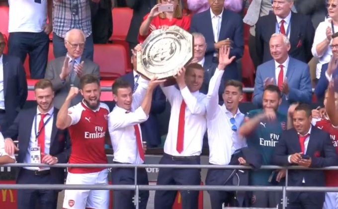 ปืนดวลเป้าชนะเชลซีเถลิงแชมป์คอมมูนิตีชิล