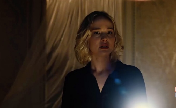 “เจนนิเฟอร์ ลอว์เรนซ์” อาเจียนหนัก หลังชมละครบรอดเวย์