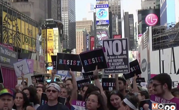 กระแสต้านแบน “คนข้ามเพศ” ในกองทัพสหรัฐฯ