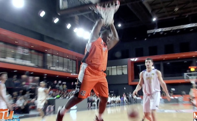 “แวมไพร์” เตรียมดวลเดือด “มนุษย์ไฟฟ้า” เพลย์ออฟ TBL