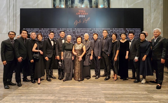 “สตาร์มาร์ค” ร่วมแสดงความยินดีกับนักออกแบบที่ได้รับรางวัลอันทรงเกียรติ ในงาน “TIDA AWARD 2024 Gala Night”