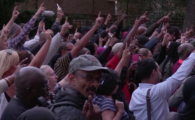 ชาวลอนดอนไว้อาลัยเหยื่อ “เกร็นเฟล ทาวเวอร์”