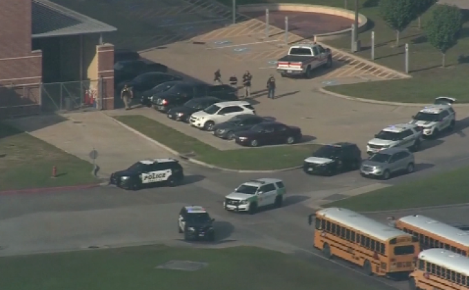 แม่เหยื่อเหตุกราดยิงเผย ลูกเคยปฎิเสธออกเดทกับมือปืน