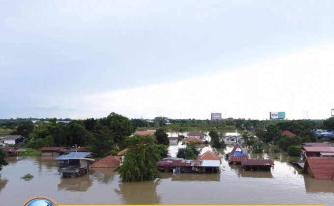 ธารน้ำใจคนไทยช่วยผู้ประสบภัยชาวอิสาน