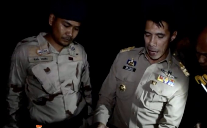 บุกสถานบันเทิงใกล้สถานศึกษาพบสมุดจ่ายส่วย