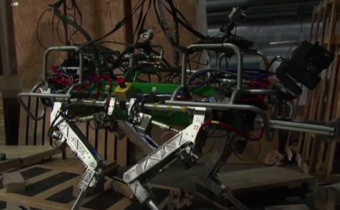 หุ่นยนต์กู้ภัยหลังแผ่นดินไหว