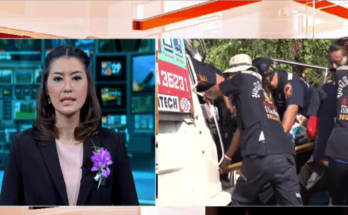 รถบรรทุกคณะลูกทุ่งหมอลำประสบอุบัติเหตุ