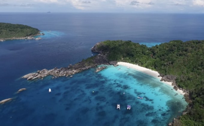 เปิดท่องเที่ยวหมู่เกาะสิมิลัน-หมู่เกาะสุรินทร์ วันแรก