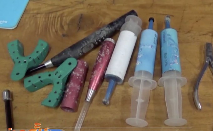 ลักลอบทำลวดดัดฟันแฟชั่นให้วัยรุ่น จ.ตรัง