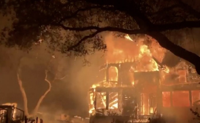 ​ไฟป่าเผาแหล่งผลิตไวน์ดังแคลิฟอร์เนียวอด