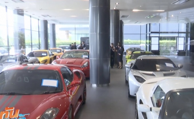 ดีเอสไอตรวจค้นโชว์รูมรถหรูเลี่ยงภาษี อายัด 60 คัน