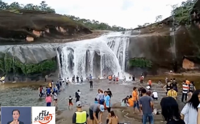 แห่เที่ยวภาคอีสานคึกคัก รับวันหยุดยาว