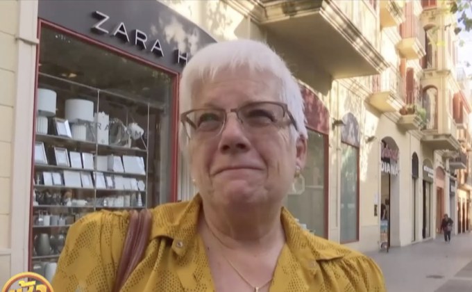 ชาวกาตาลันเห็นต่าง หลังอดีตผู้นำลี้ภัย